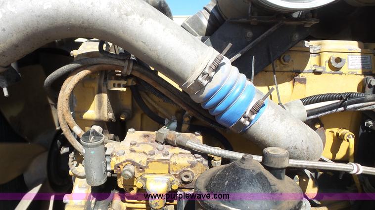 image for item K5101 1995 Kenworth T600B semi truck