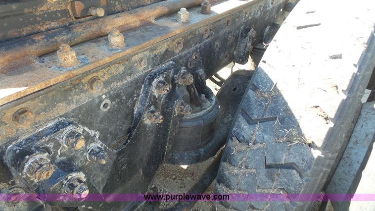 image for item K5101 1995 Kenworth T600B semi truck