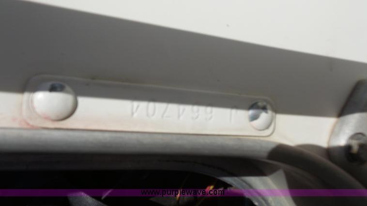 image for item K5101 1995 Kenworth T600B semi truck