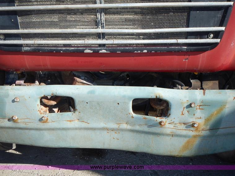 image for item K5105 1993 Ford LT8000 dump truck