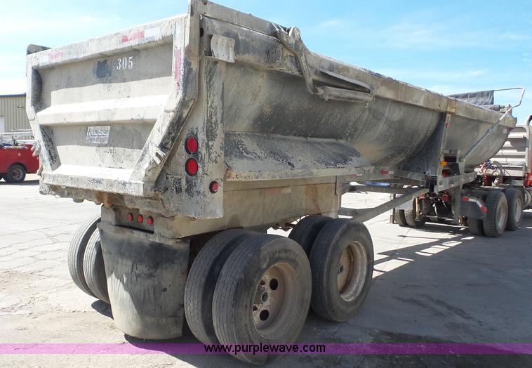 image for item K5106 2001 CPS end dump trailer