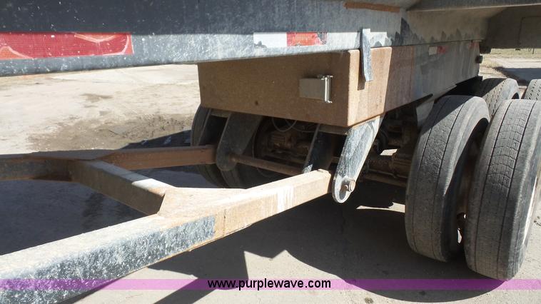 image for item K5106 2001 CPS end dump trailer