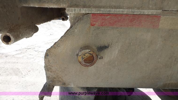 image for item K5106 2001 CPS end dump trailer