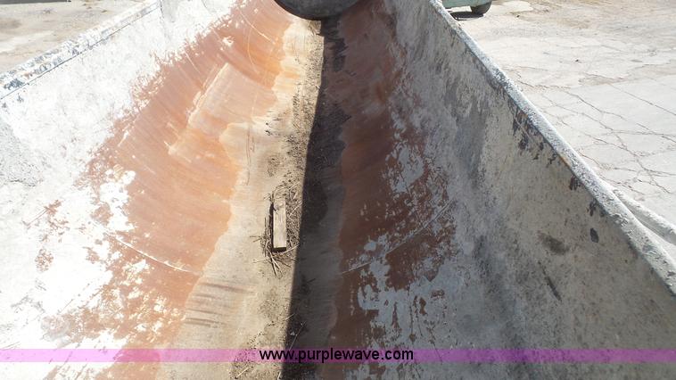 image for item K5106 2001 CPS end dump trailer