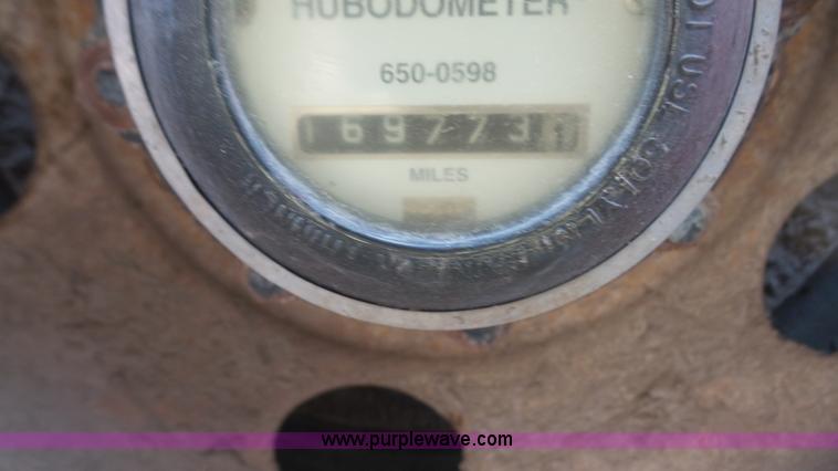 image for item K5107 1998 Ford AT9513 Aeromax 113 semi truck