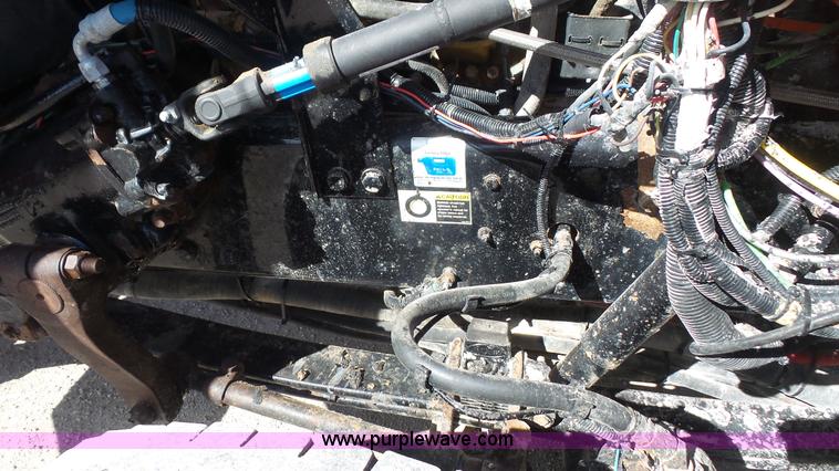 image for item K5115 2007 Peterbilt 335 dump truck