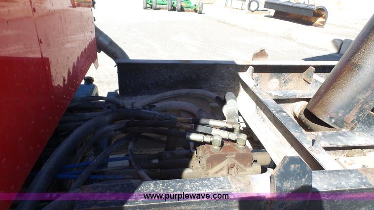 image for item K5115 2007 Peterbilt 335 dump truck