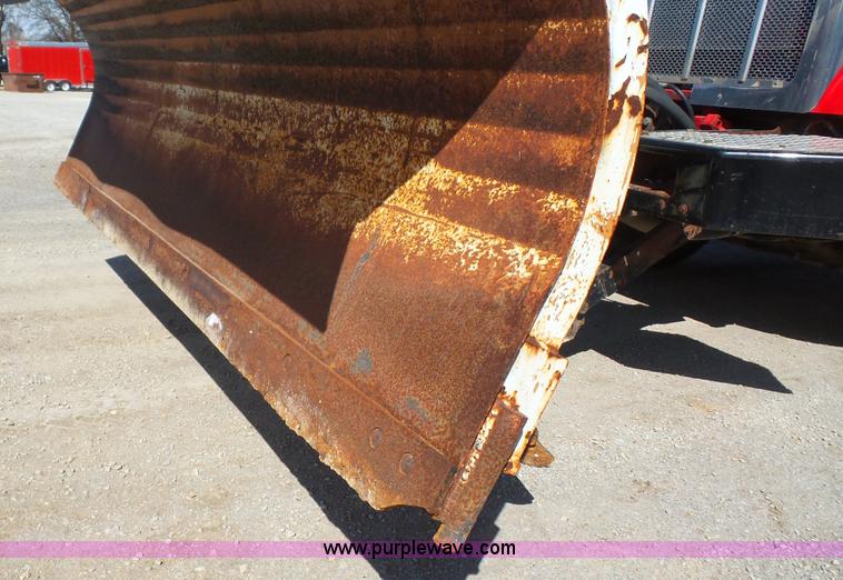 image for item K5115 2007 Peterbilt 335 dump truck