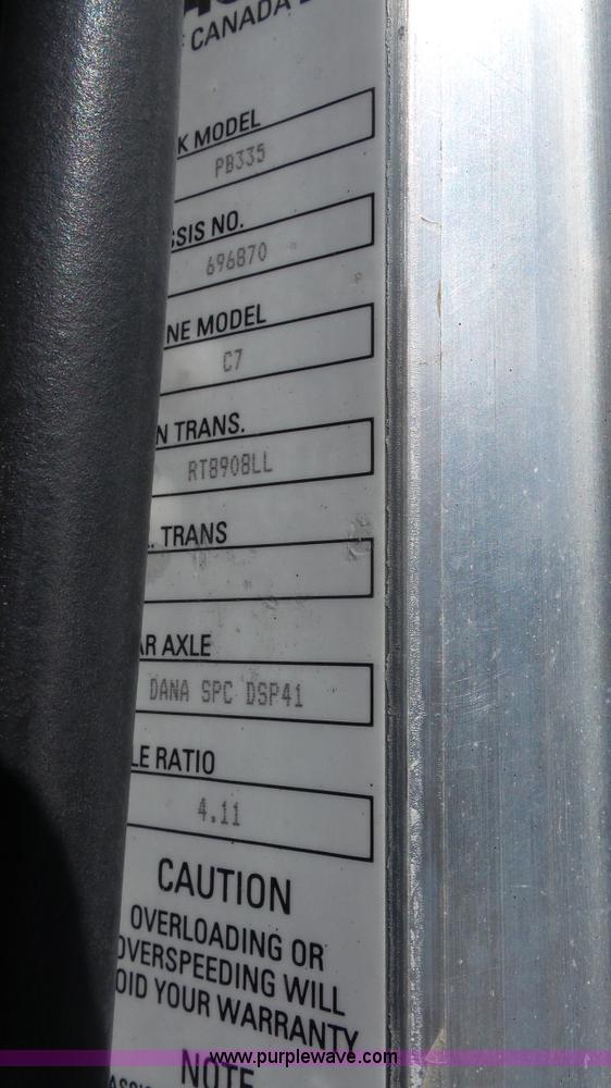 image for item K5115 2007 Peterbilt 335 dump truck