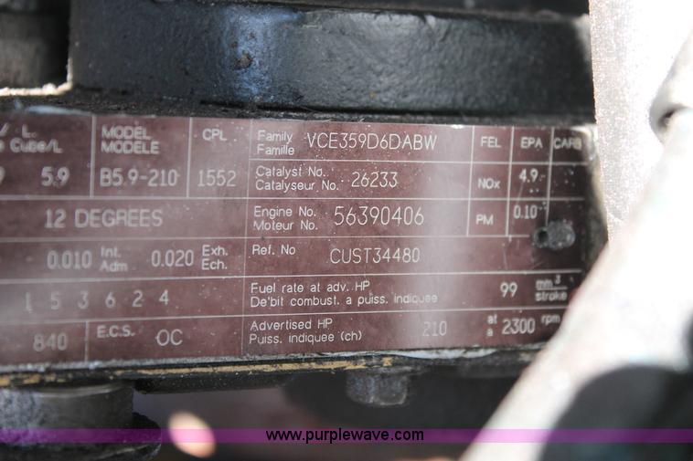 image for item K8988 1998 Ford F800 truck cab and chassis