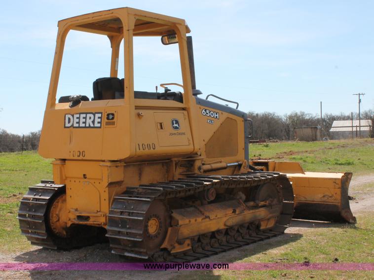 image for item K8996 2004 John Deere 650H XLT dozer