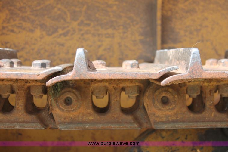 image for item K8996 2004 John Deere 650H XLT dozer