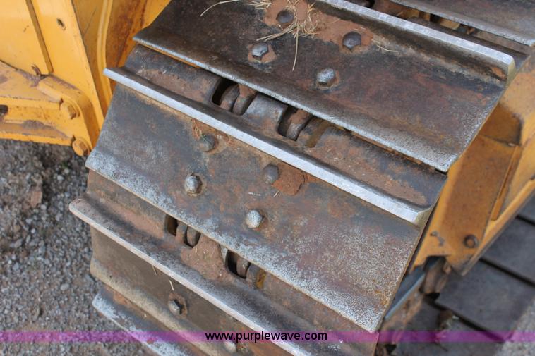 image for item K8996 2004 John Deere 650H XLT dozer