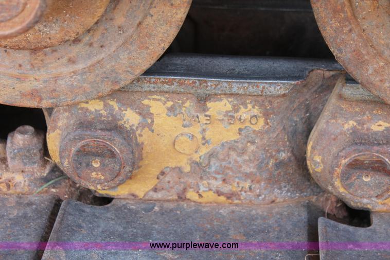 image for item K8996 2004 John Deere 650H XLT dozer