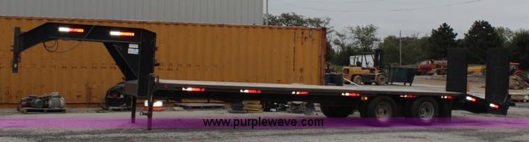 image for item L2331 2002 Mongoose equipment trailer