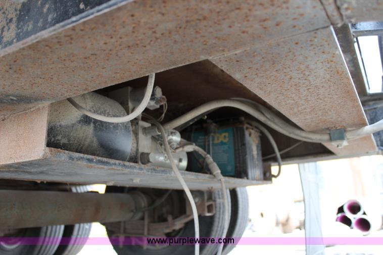 image for item L2331 2002 Mongoose equipment trailer