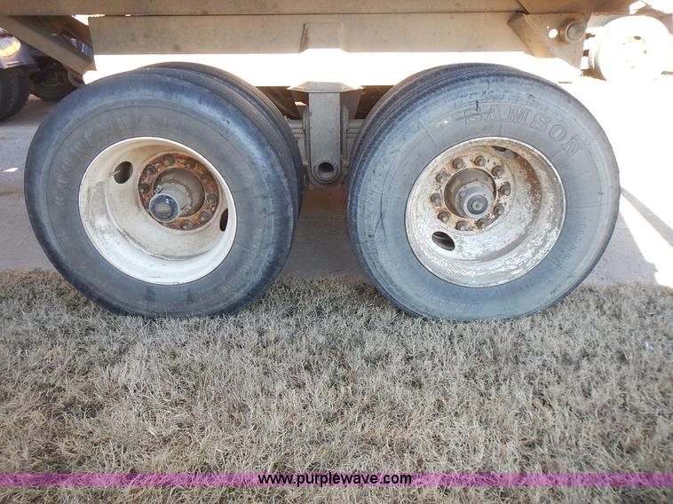 image for item L3624 1998 Hilbilt end dump trailer