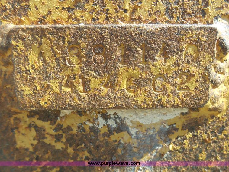 image for item L5466 1986 Caterpillar 966D wheel loader