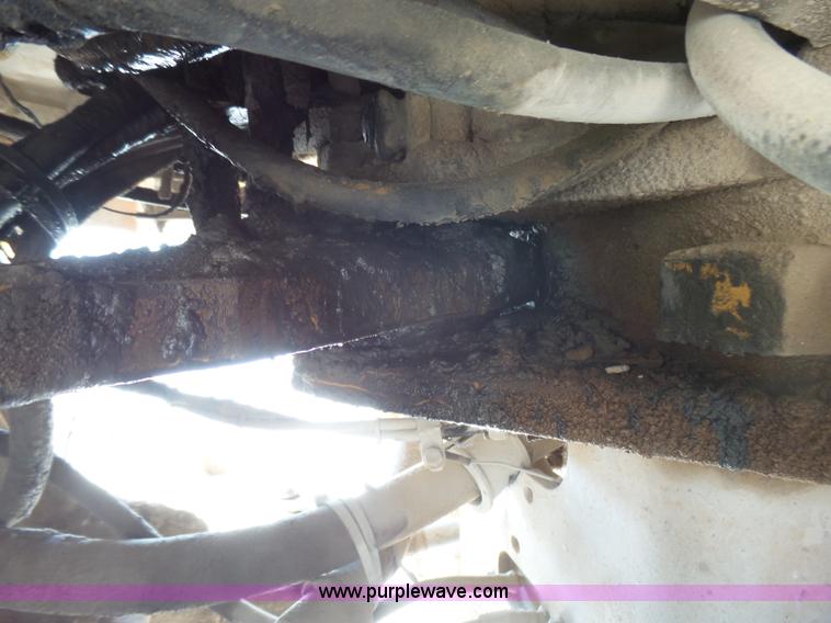 image for item L5466 1986 Caterpillar 966D wheel loader