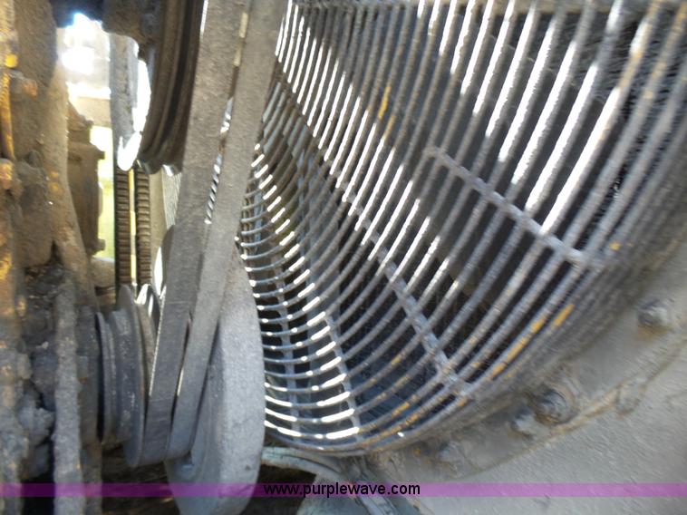 image for item L5466 1986 Caterpillar 966D wheel loader