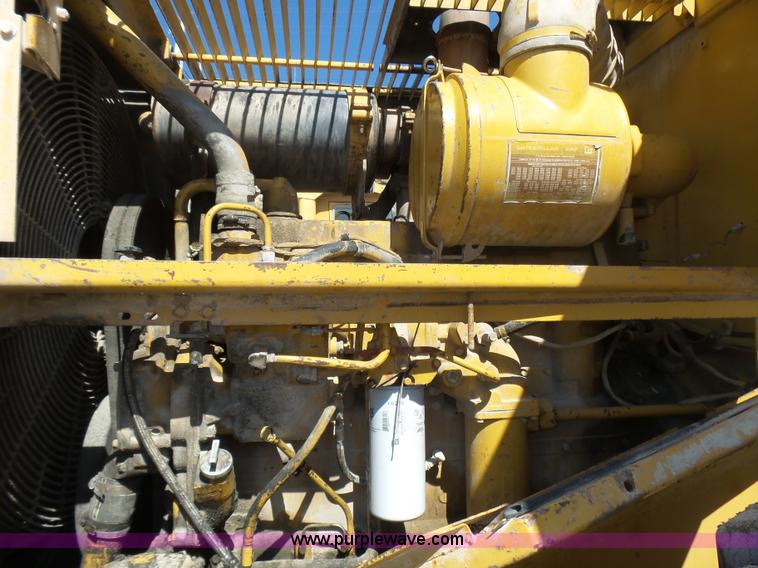 image for item L5466 1986 Caterpillar 966D wheel loader