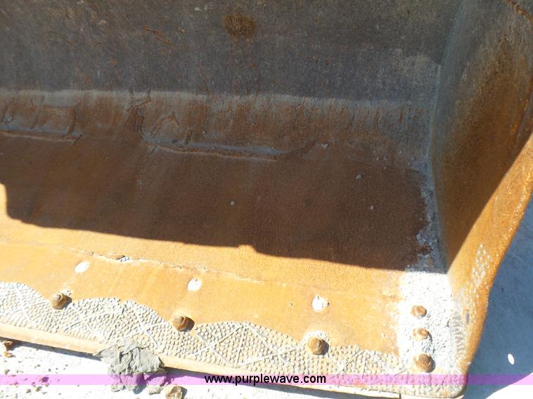 image for item L5466 1986 Caterpillar 966D wheel loader