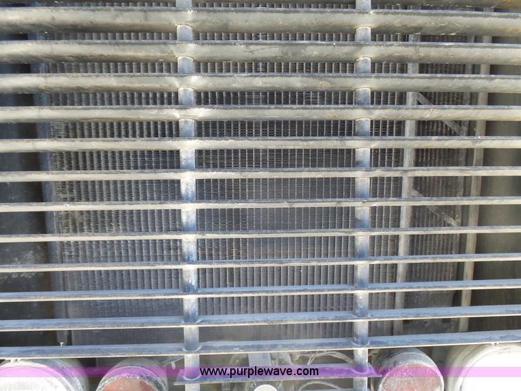 image for item L5467 1982 Caterpillar 950B wheel loader