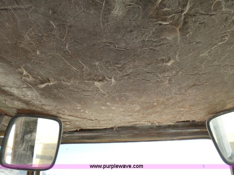 image for item L5467 1982 Caterpillar 950B wheel loader