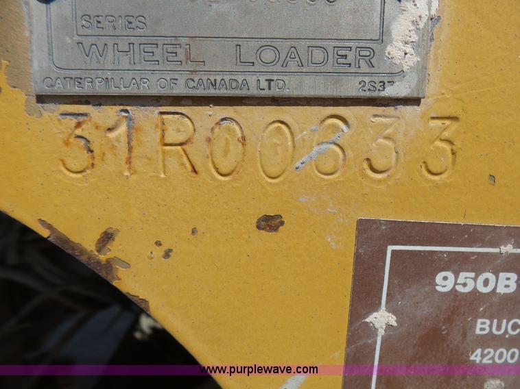 image for item L5467 1982 Caterpillar 950B wheel loader