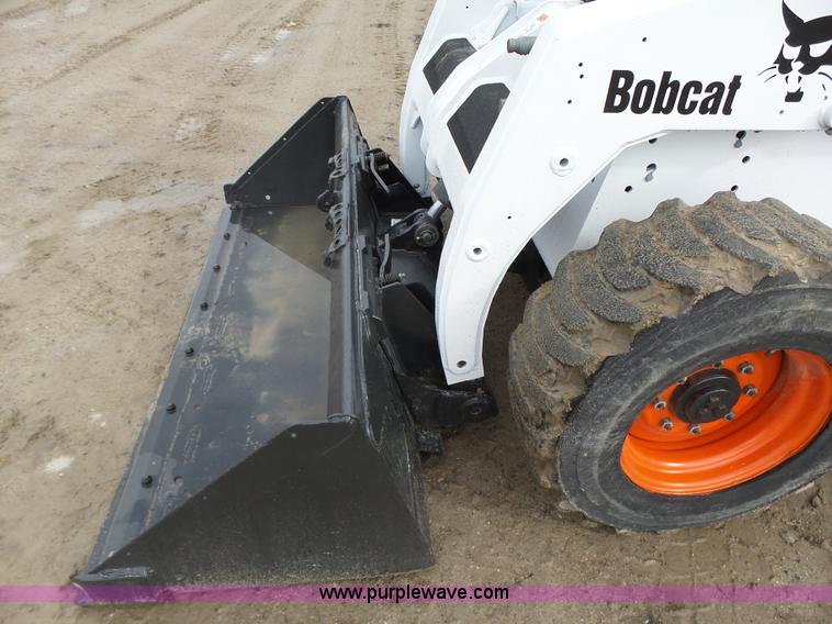 image for item L5593 2001 Bobcat 863 Turbo skid steer
