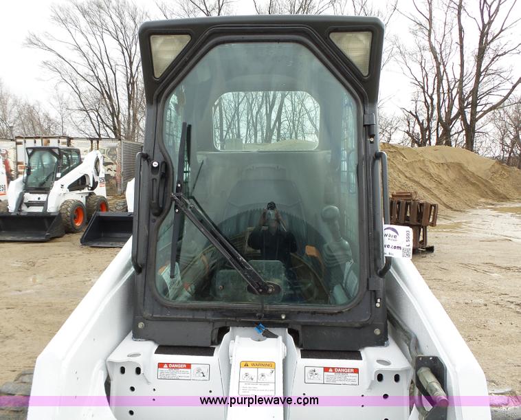 image for item L5593 2001 Bobcat 863 Turbo skid steer