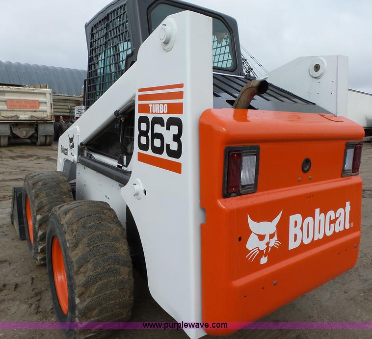 image for item L5593 2001 Bobcat 863 Turbo skid steer