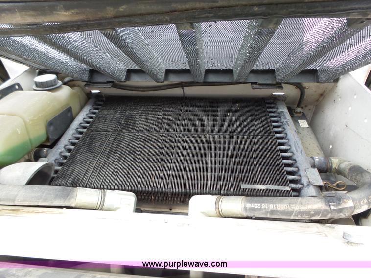 image for item L5595 2007 Bobcat S250 skid steer