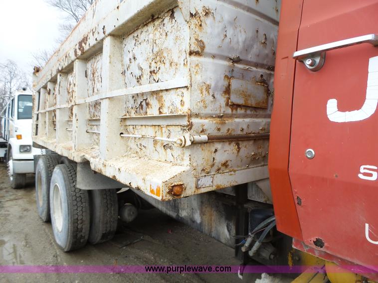 image for item L5600 1979 Ford 8000 dump truck
