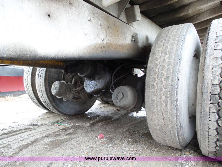 image for item L5600 1979 Ford 8000 dump truck