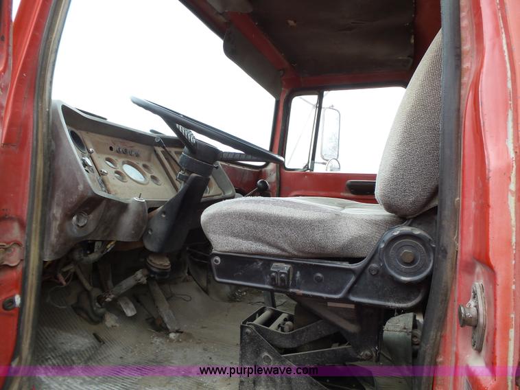 image for item L5600 1979 Ford 8000 dump truck