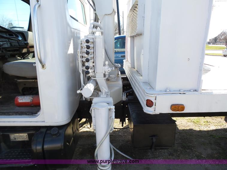 image for item L5613 1985 International S1954 flatbed truck with crane