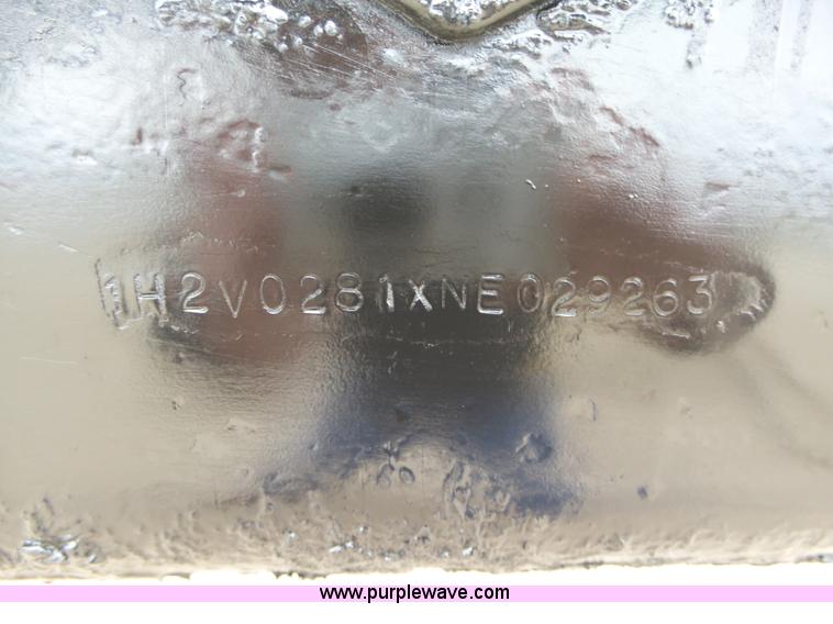 image for item L5625 1992 Fruehauf end dump trailer