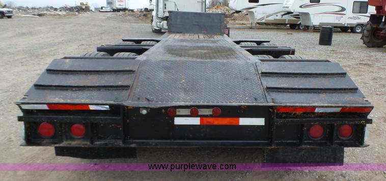 image for item L5629 1974 Contract-mfg equipment trailer