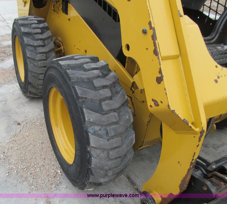 image for item L5633 2014 Caterpillar 236D skid steer