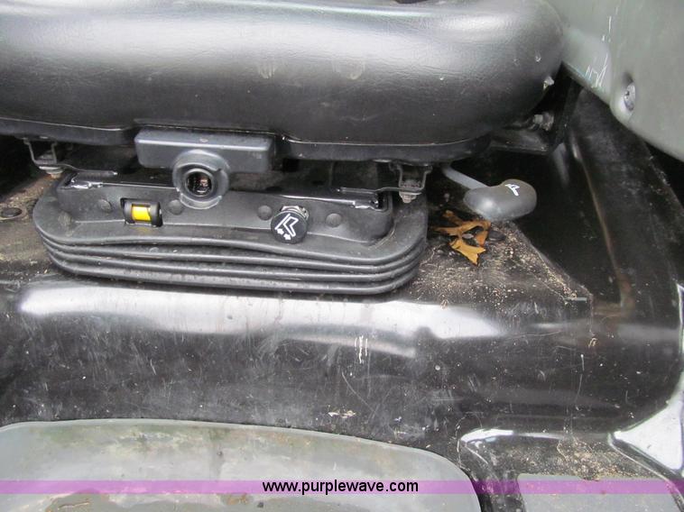 image for item L5633 2014 Caterpillar 236D skid steer