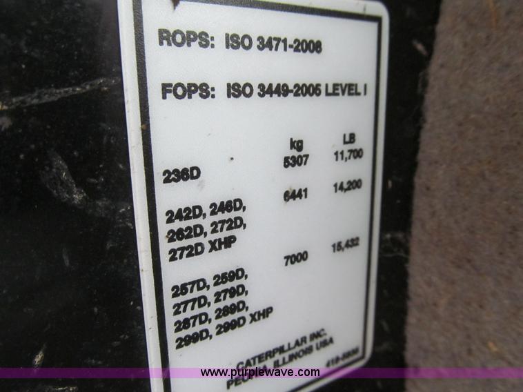 image for item L5633 2014 Caterpillar 236D skid steer