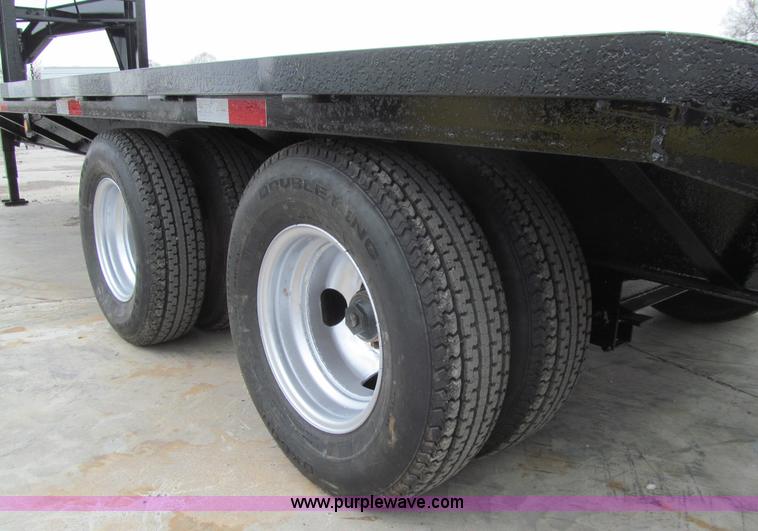 image for item L5635 2005 Trailerman equipment trailer