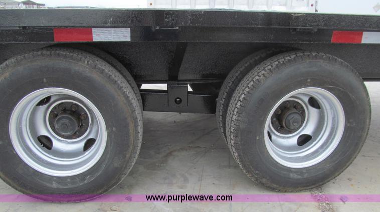 image for item L5635 2005 Trailerman equipment trailer