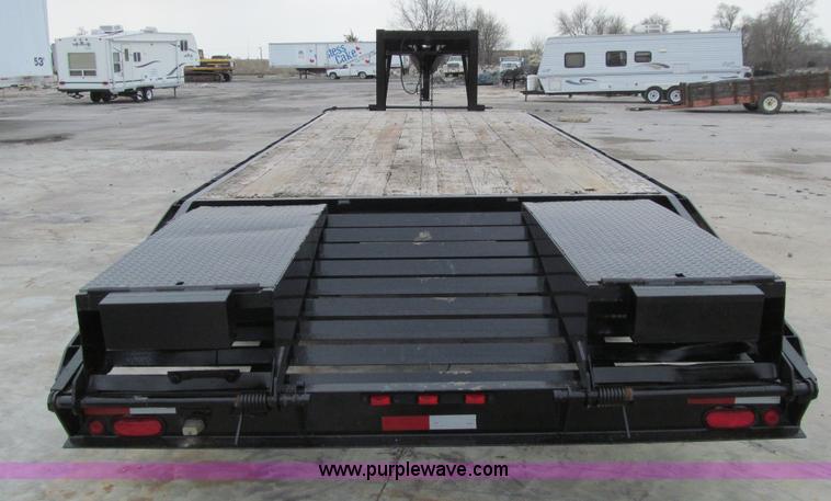 image for item L5635 2005 Trailerman equipment trailer