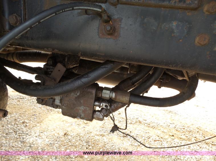 image for item L6276 1985 GMC J96 dump truck