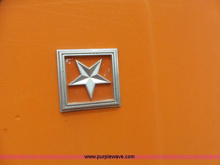 image for item L6276 1985 GMC J96 dump truck