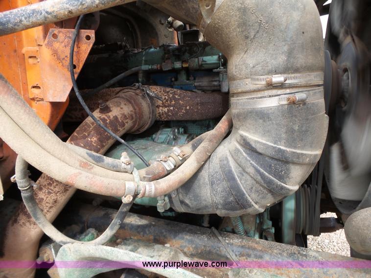 image for item L6276 1985 GMC J96 dump truck