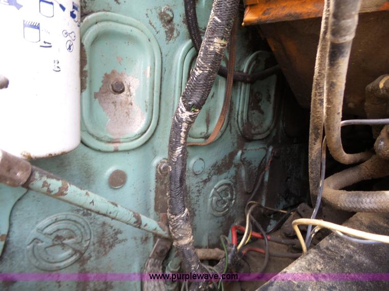 image for item L6276 1985 GMC J96 dump truck