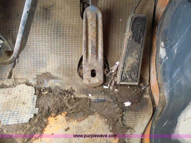 image for item L6276 1985 GMC J96 dump truck